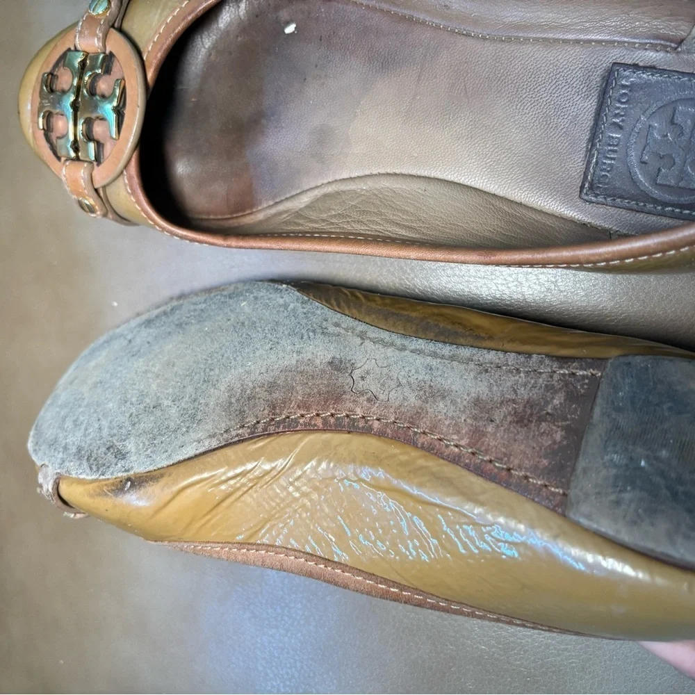Tory Burch Tan and Gold Ballet Flats